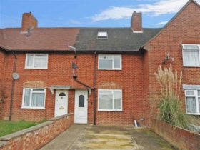 3 bedroom Terraced for sale